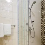 Laura Lux 4* Σπλιτ