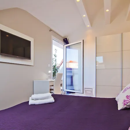 Laura Lux Vendégház Split